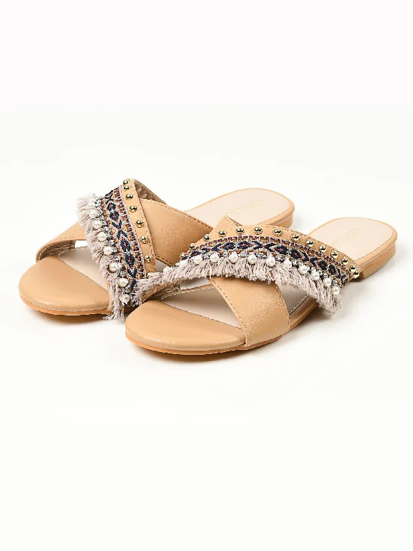 Flats with minimalistic design-Crisscross Flats - Beige