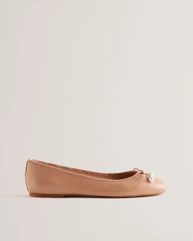 Flats shoes for everyday look-Ayvvah Bow Detail Leather Ballet Flats Pink