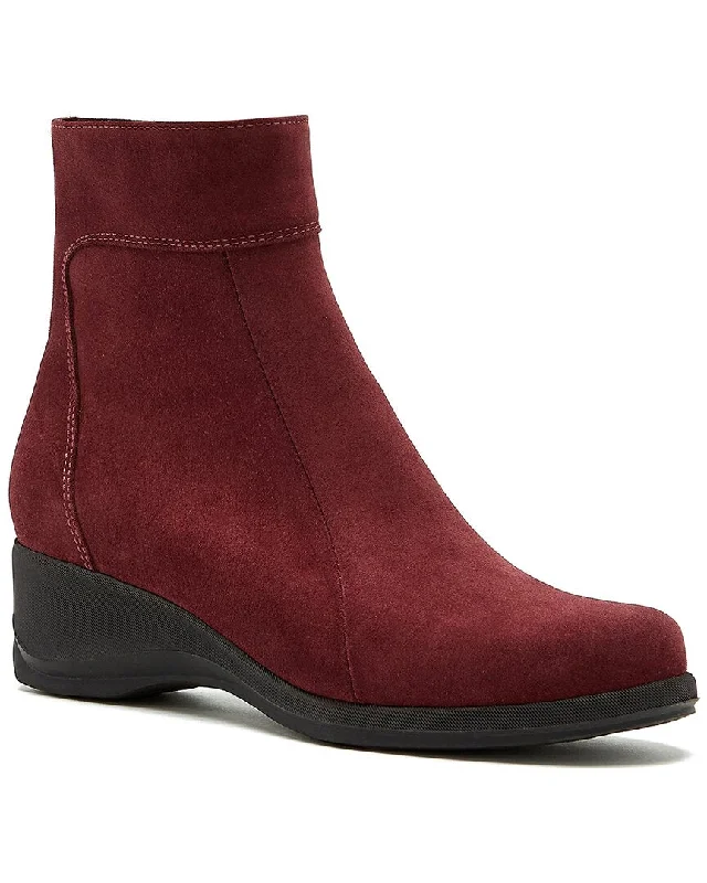 Warm snow boots-La Canadienne Tina Suede Boot