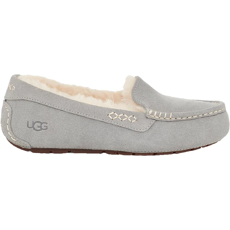 Slippers eyes close-Women's UGG Ansley Light Grey Suede