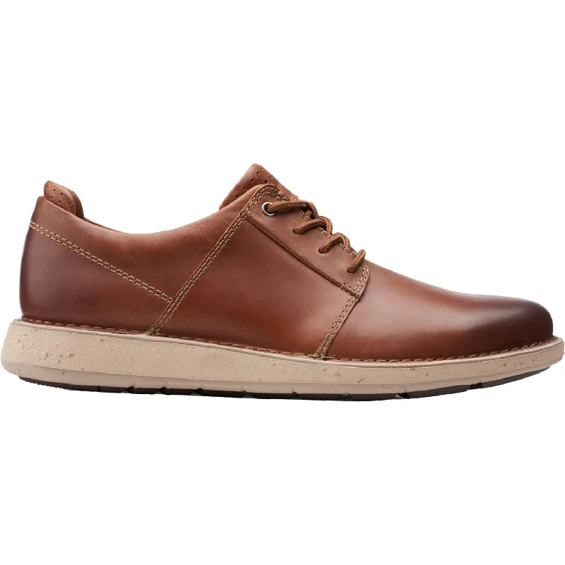 casual shoes for stylish city walks-Men's Clarks Un Larvik Lace 2 Tan Oily Leather