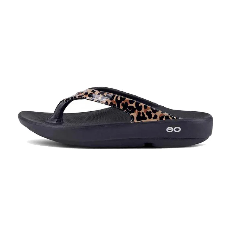 Sandals pet policies-Oofos Women's OOlala Thong Limited Sandals - Black/Leopard