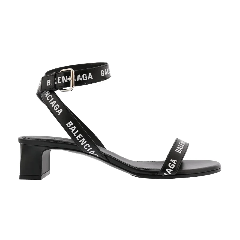 Sandals room availability-Balenciaga Round Sandals L40