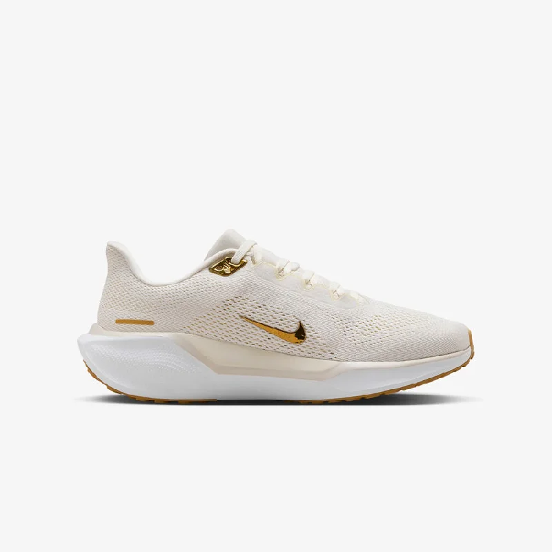 Women's Nike Pegasus 41 (Phantom/Metalic Gold)